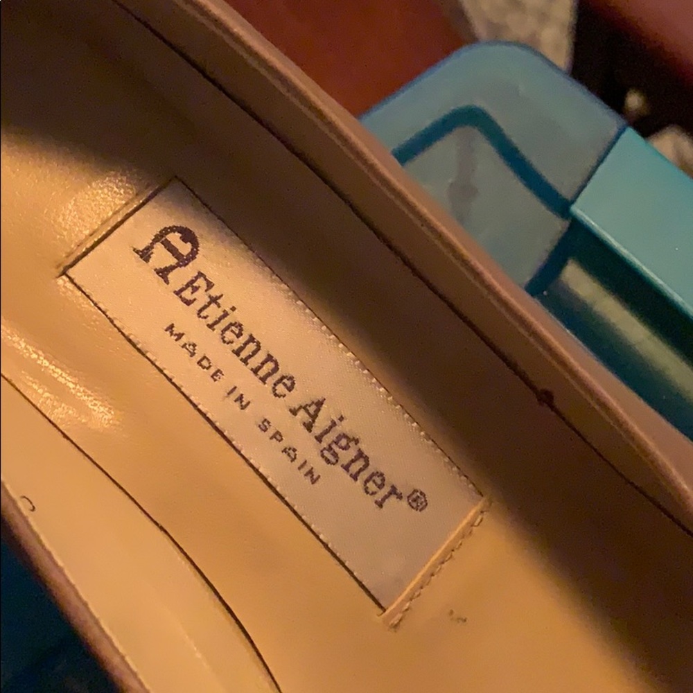 Shoes - Picture 3 of 6